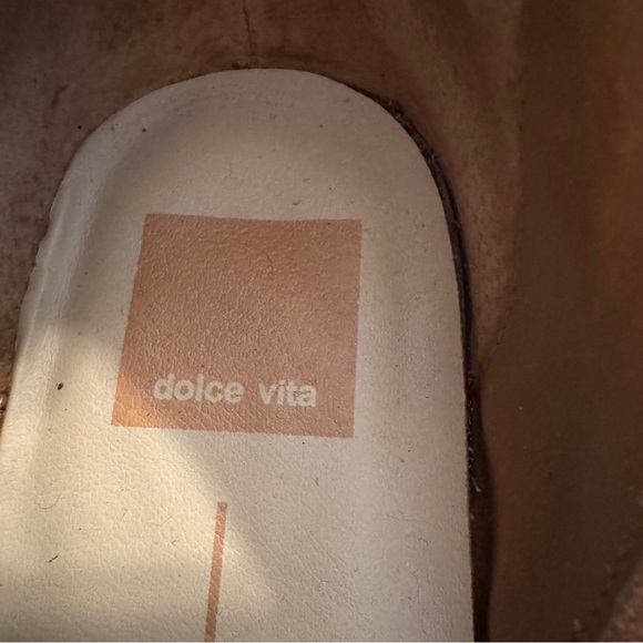 Dolce Vita Tan Suede Ankle Booties with Double Zippers NWT Size 10 - Picture 2 of 11